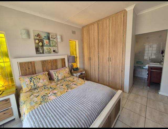 4 BEDROOM HOUSE FOR SALE IN VANDERBIJLPARK SE 2